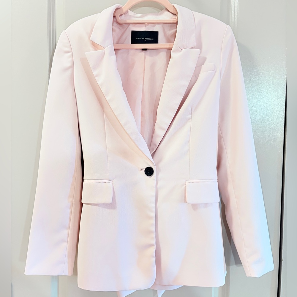 Banana Republic Petal Pink Blazer